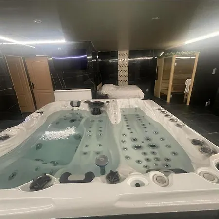 Aqualyspa * Hautmont