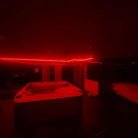 Ξενοδοχείο ημιδιαμονής Aqualyspa *
